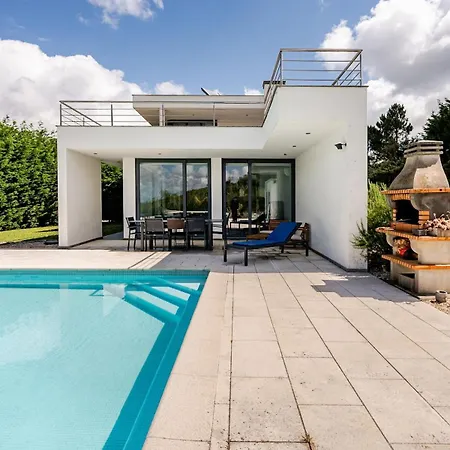Oliveiras Villa *