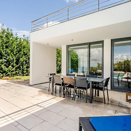 Villa Oliveiras